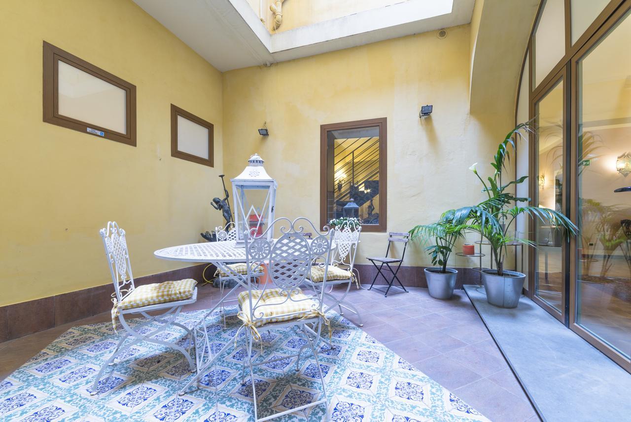 B&B Galileo 2000 Florence Exterior photo