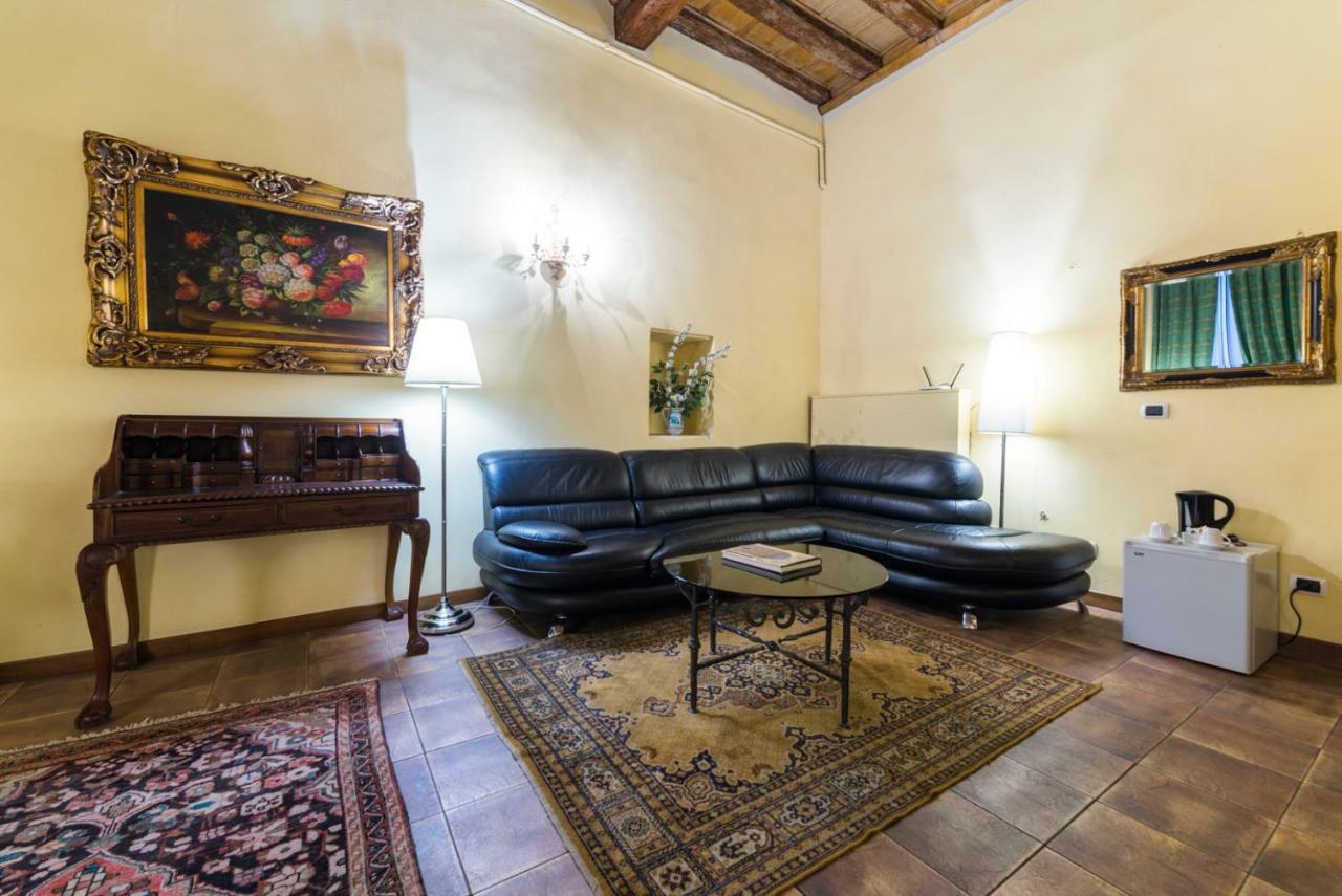 B&B Galileo 2000 Florence Exterior photo